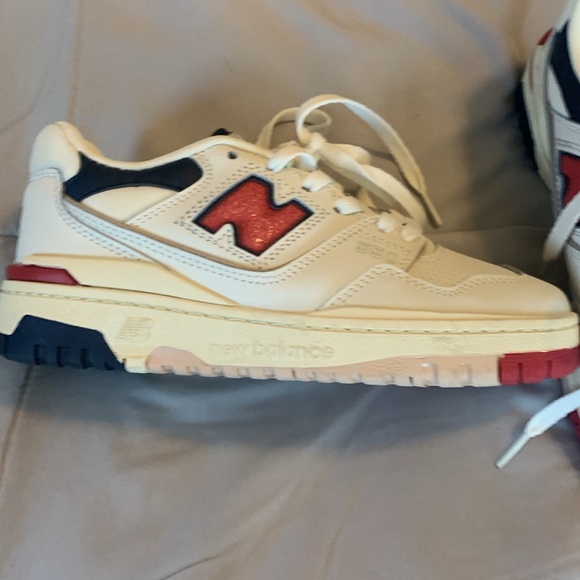 New Aime Leondoe 550 New Balance - Picture 5 of 5
